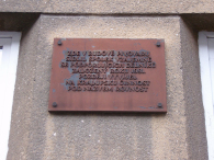 pamětní deska svépomoci